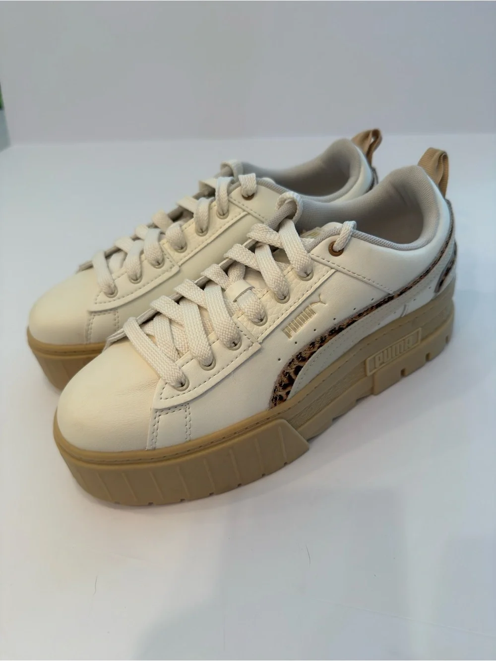 PUMA Mayze UT Leo Platform Sneakers White Leopard - NWOT Excellent Condition 9.5